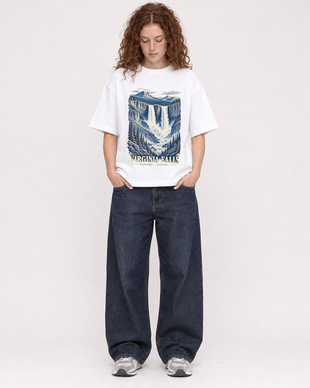 Mockup Boxy Heavyweight Tee White female full-body 09