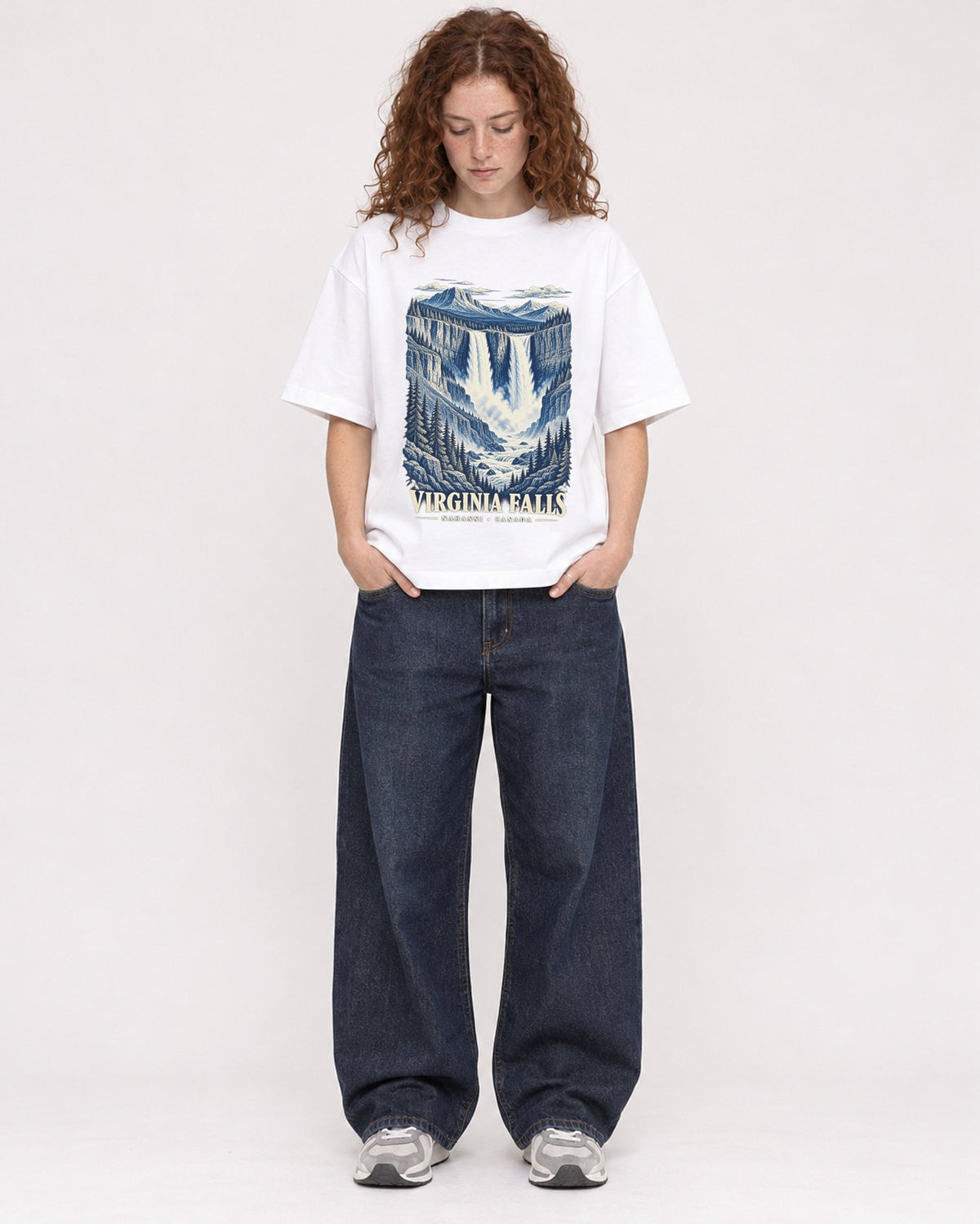 Mockup Boxy Heavyweight Tee White female full-body 09