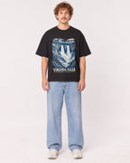Mockup Boxy Heavyweight Tee Black male full-body 09