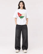 Mockup Boxy Heavyweight Tee White female full-body 03
